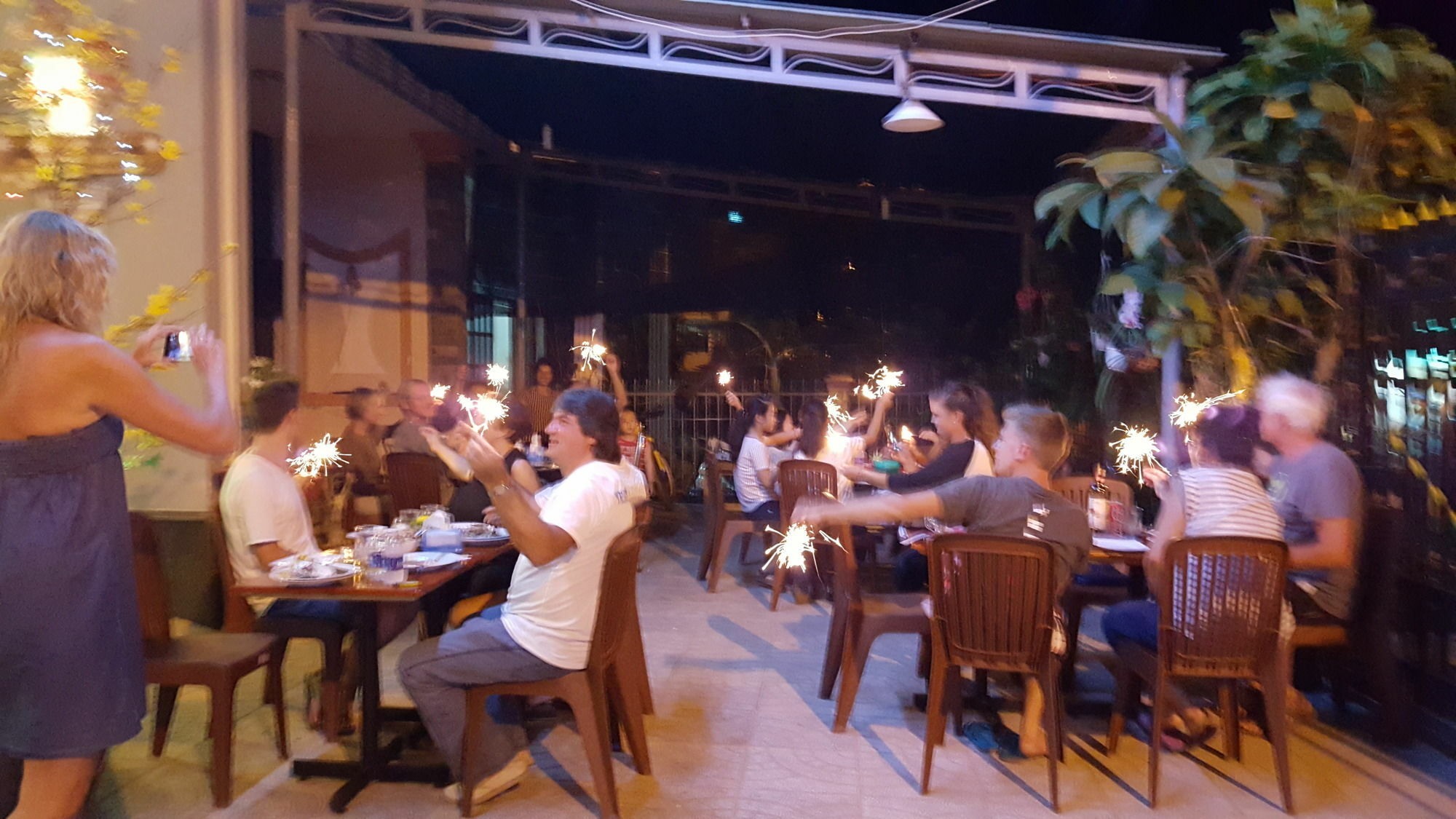 Lien Thong Hotel Phu Quoc Exterior photo